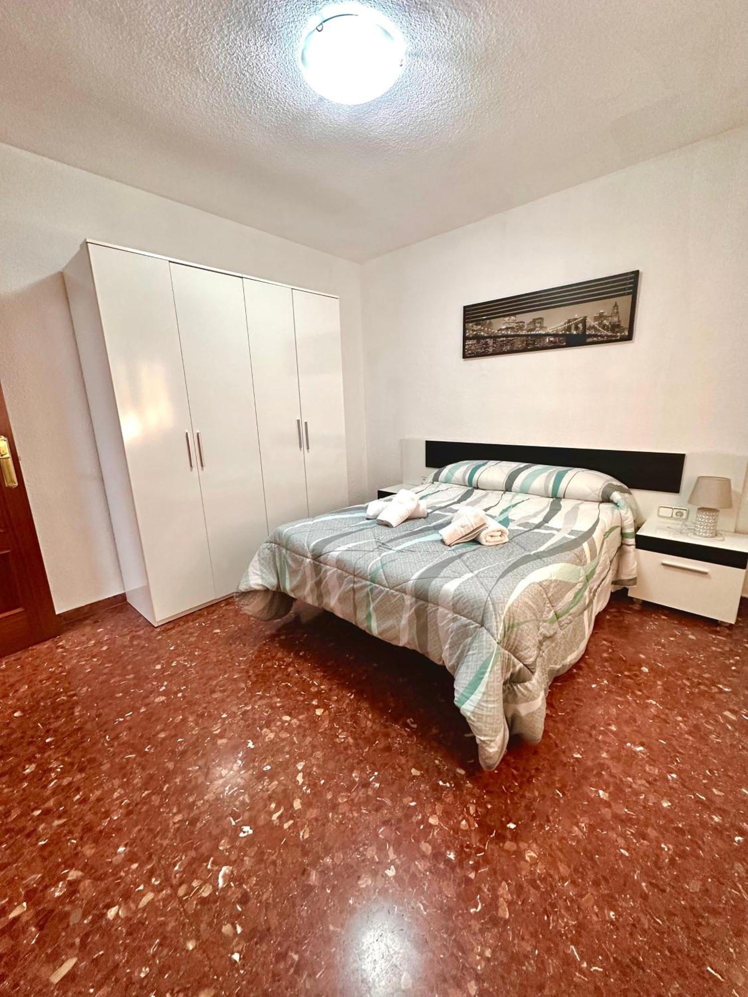 Piso Granada 3 Dormitorios Y Parking Privado Buitenkant foto